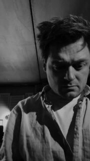 Eine kleine Melodie für alle die das grade brauchen. Kam vorhin zu mir, dachte ich geb sie kurz weiter an euch. 

Felt wholesome might delete later.